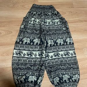 Parachute pants with elephants